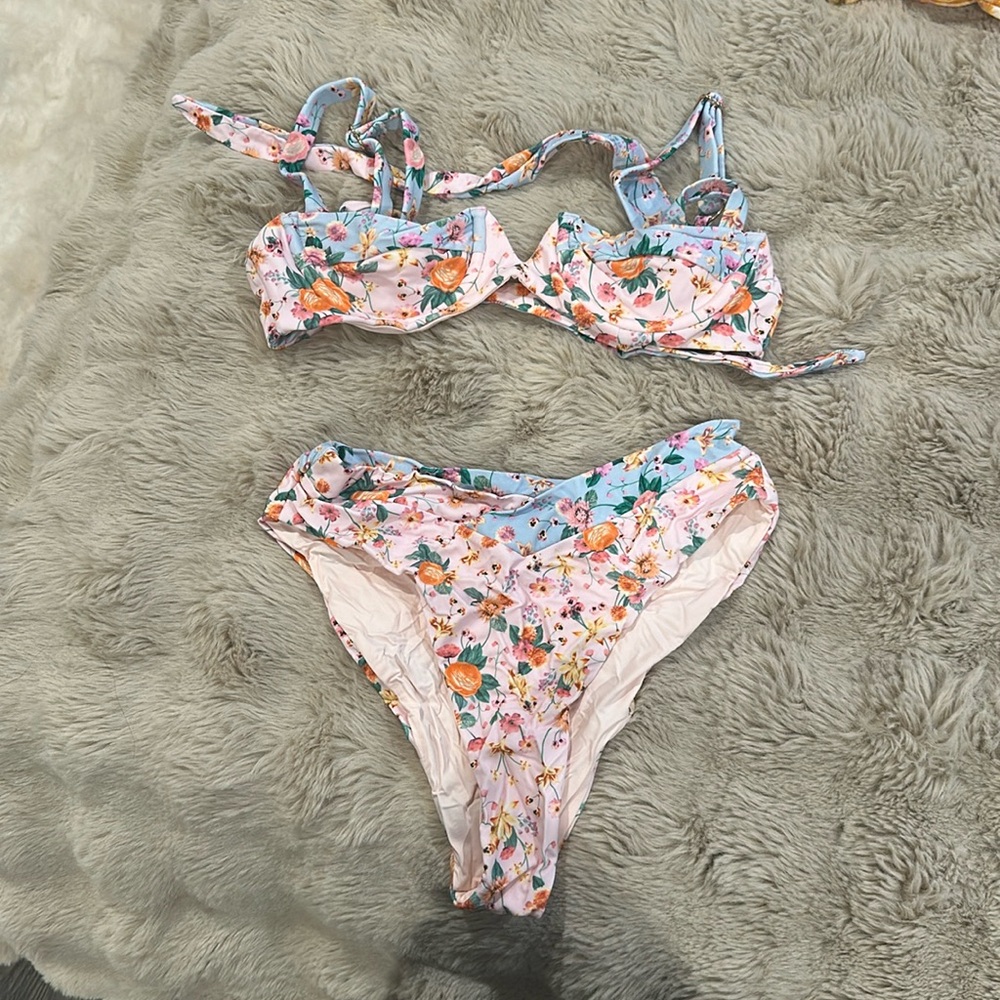 Blackbough bikini